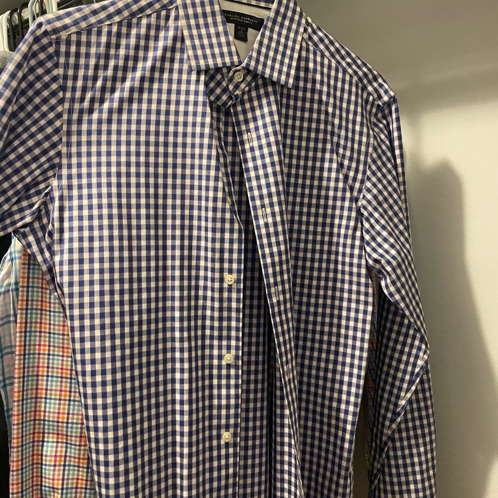 Banana republic 
Small
Never worn 
NWT 
blue